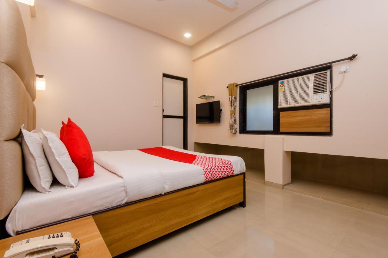 Oyo 935 Hotel Palkhee มุมไบ ภายนอก รูปภาพ